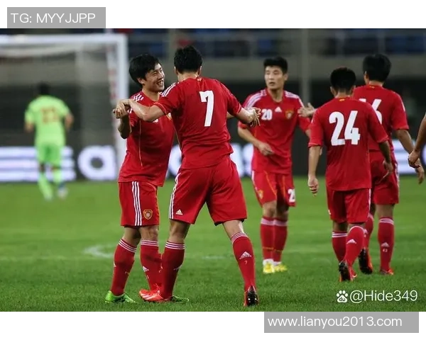 重庆羽毛球队以82分稳居精英赛积分榜首位展现强劲实力